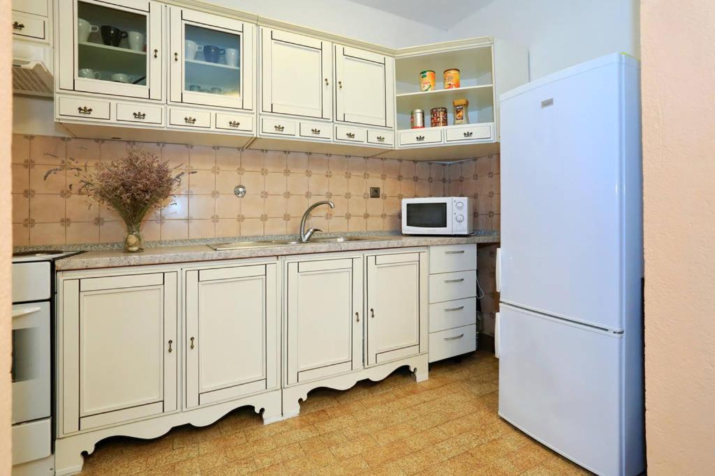 Apartmani Mlinar Gornji Karin Bagian luar foto